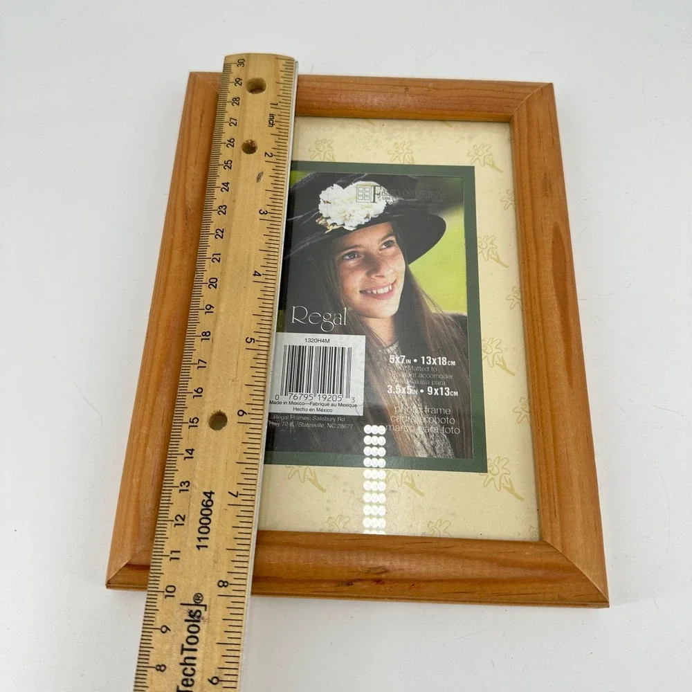 Regal Frames 5x7 Honey Wood Beveled Tabletop Picture Frame with Glass